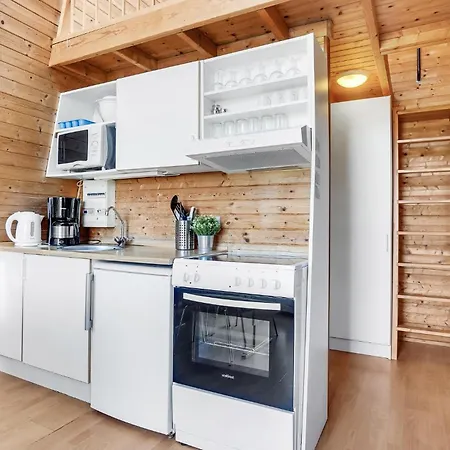 2 Bedroom Pet Friendly In *